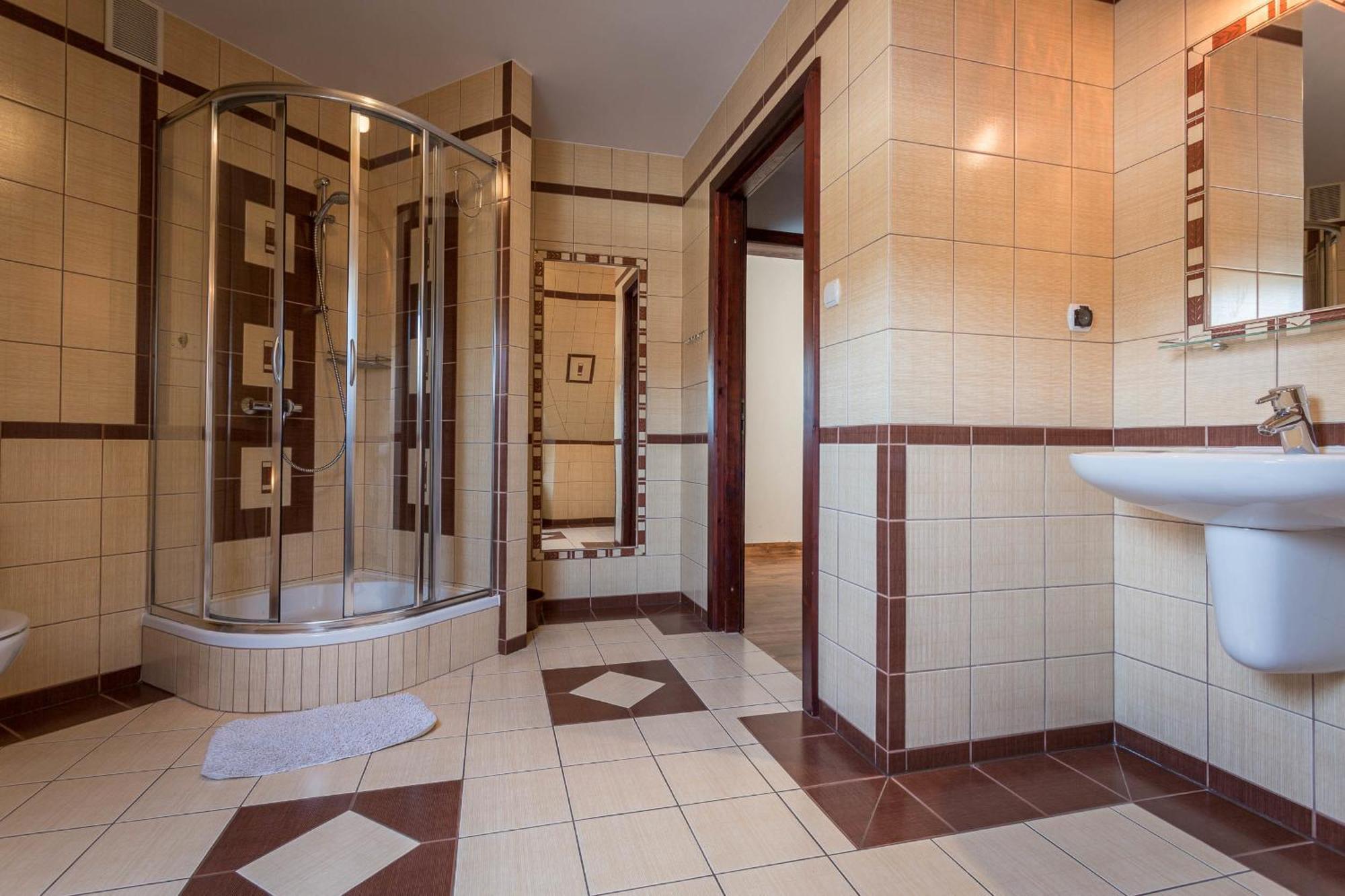 Sykowny Dworek Apartamenty 코스실리스코 객실 사진